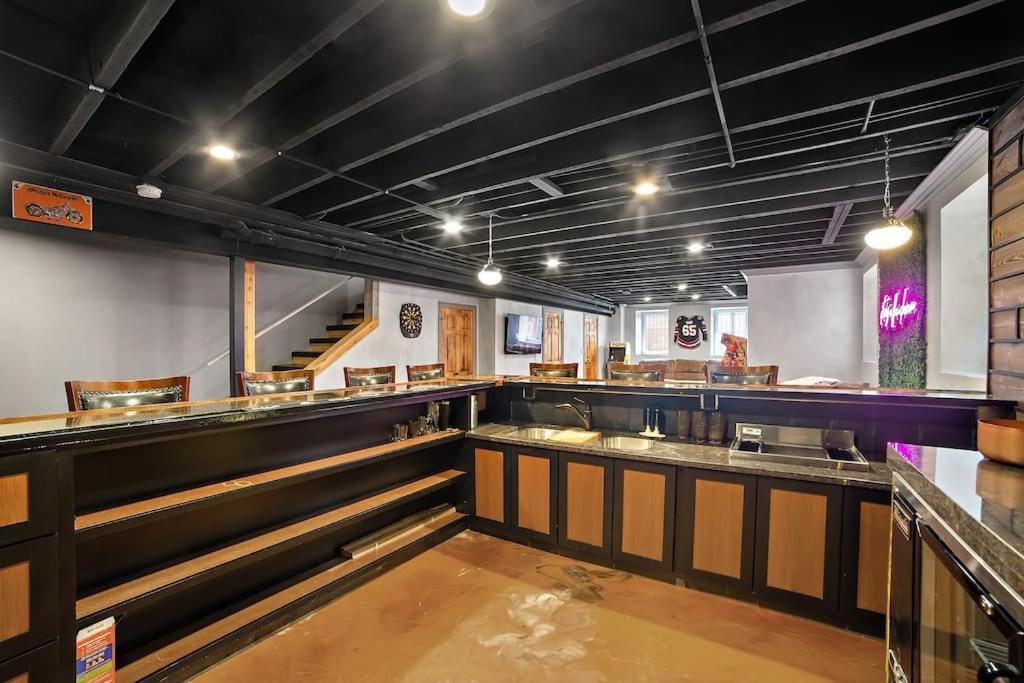 Chicago Mid-Century Gem Steps From United Centerヴィラ エクステリア 写真