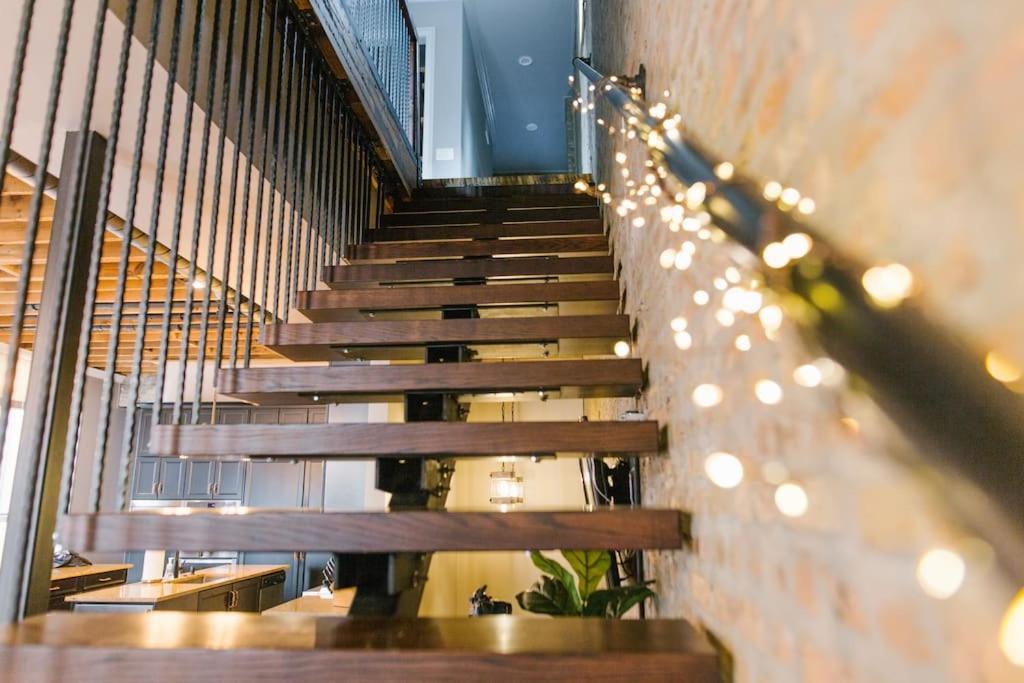 Chicago Mid-Century Gem Steps From United Centerヴィラ エクステリア 写真