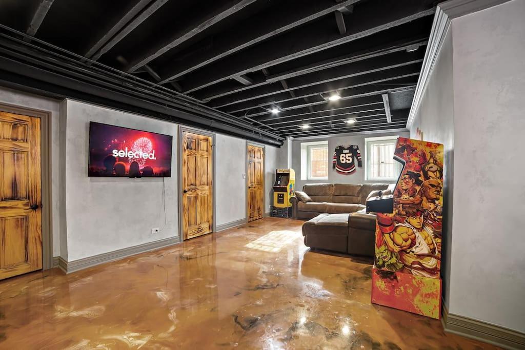 Chicago Mid-Century Gem Steps From United Centerヴィラ エクステリア 写真